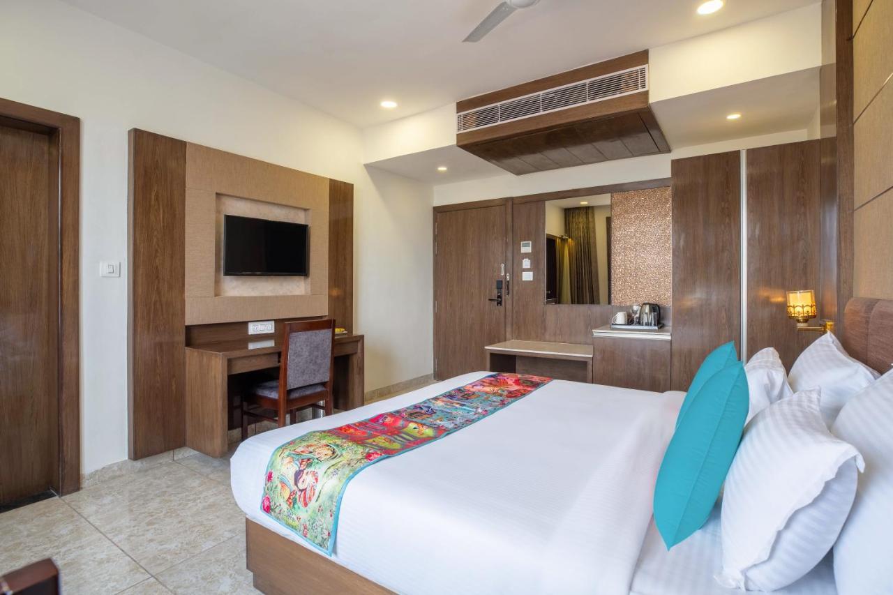 Hotel Pandora Grand, Udaipur- Nestled In Nature Wrapped In Luxury Buitenkant foto