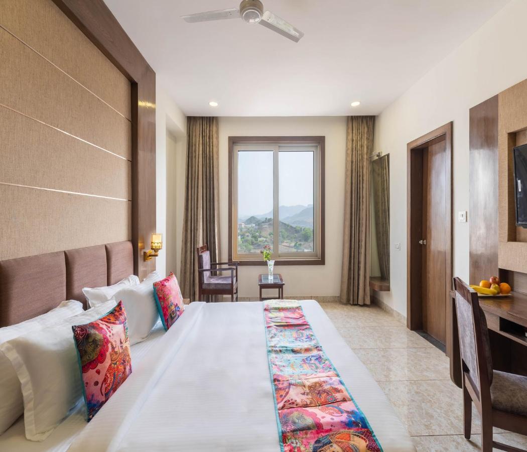 Hotel Pandora Grand, Udaipur- Nestled In Nature Wrapped In Luxury Buitenkant foto